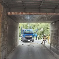 06.jpg